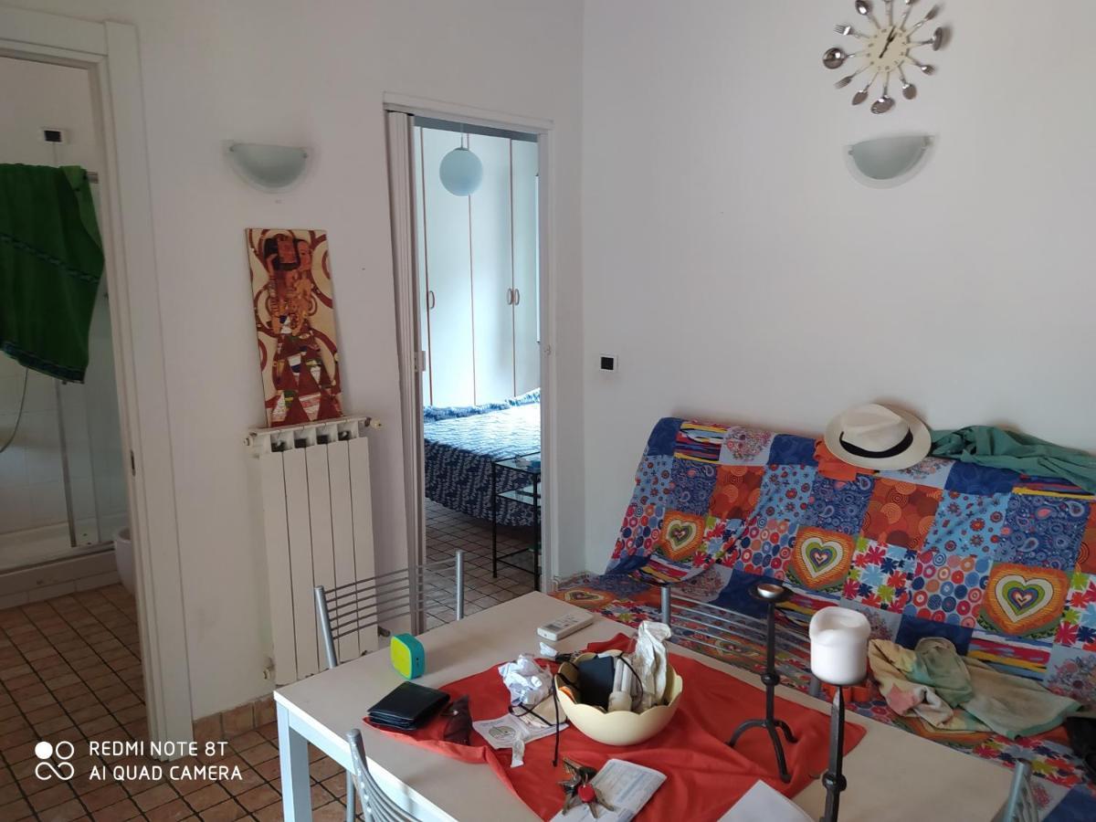 Casa Vacanza Oasi Tranquilla Ла-Спеція Екстер'єр фото